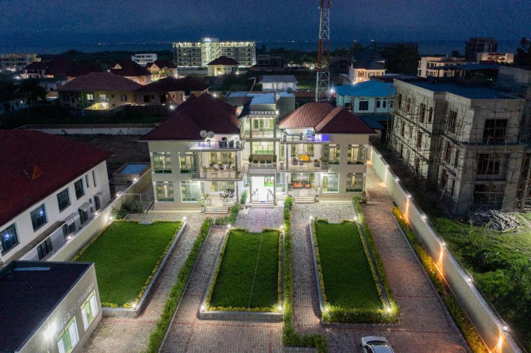 The City Block Apartment Bujumbura Esterno foto